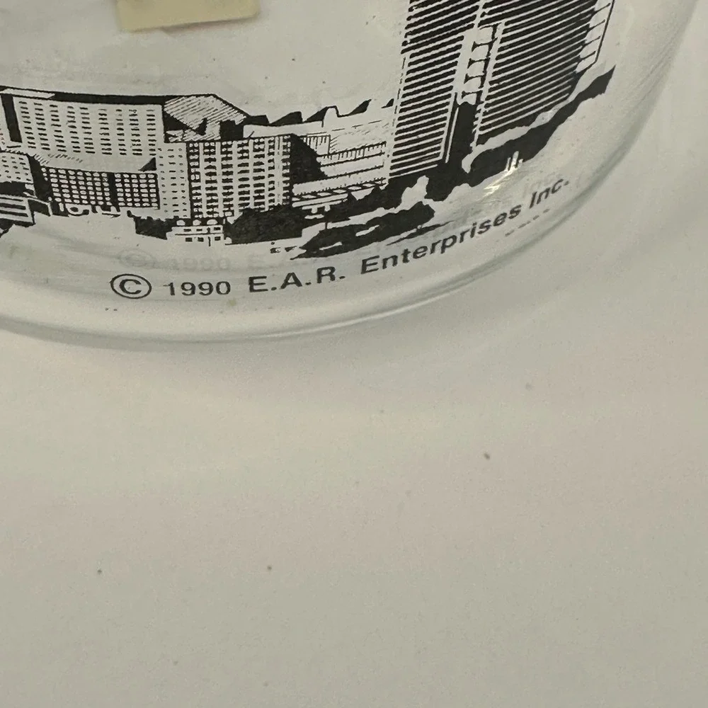 Vintage 1990 Atlanta Georgia Skyline Glass Canister Jar with Lid EAR Enterprises